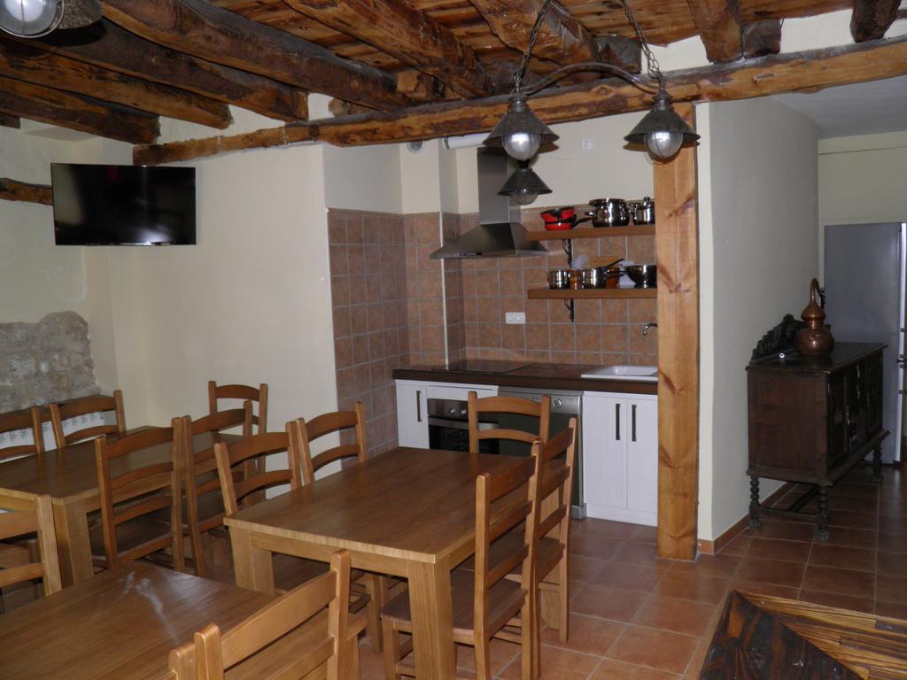 Apartamentos Turisticos Penafiel Exterior photo